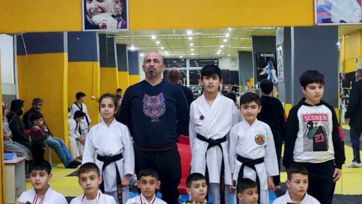 Doğuş Karate Seansı