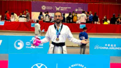 Doğan Gür Dünya Tekvando Şampiyonu