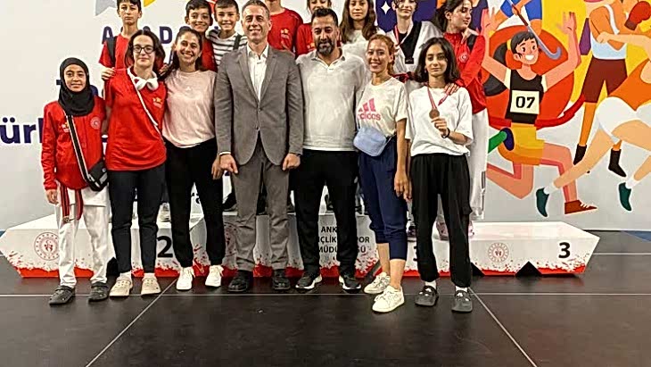Doğuş Spor Tekvando Sporcumuz Nisa Çolak Türkiye Üçüncüsü Olmuştur